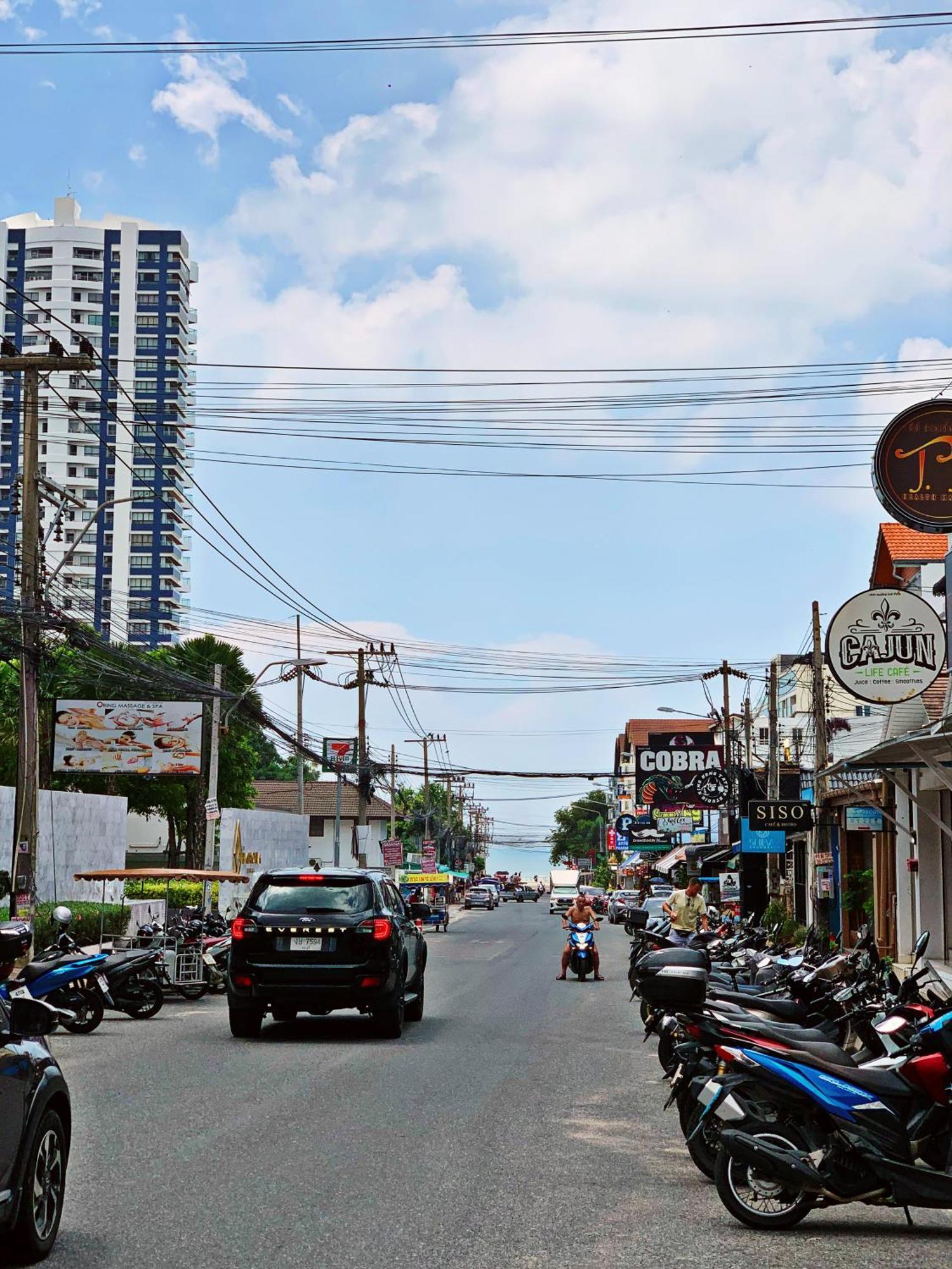4 Palms Hotel Pratumanak Pattaya Dış mekan fotoğraf