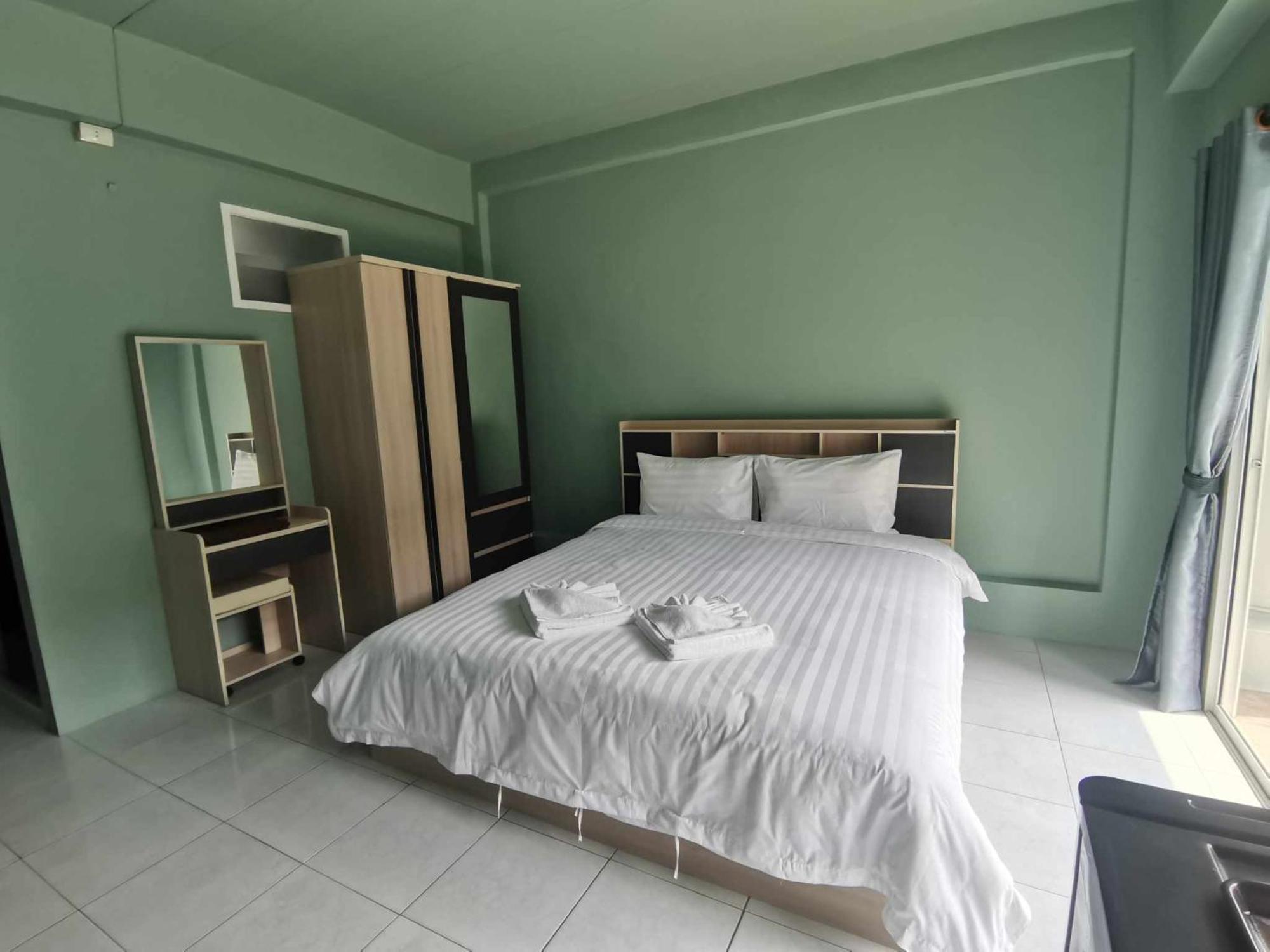 4 Palms Hotel Pratumanak Pattaya Dış mekan fotoğraf